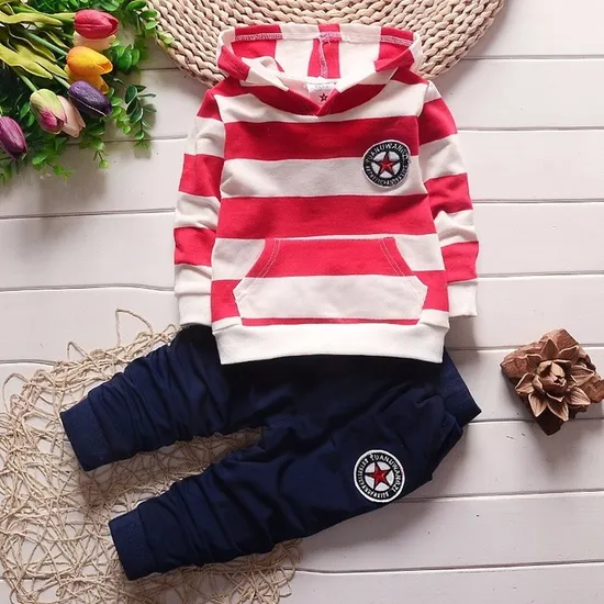 Custom Fashion New Boy and Girl Spring and Autumn Suits 